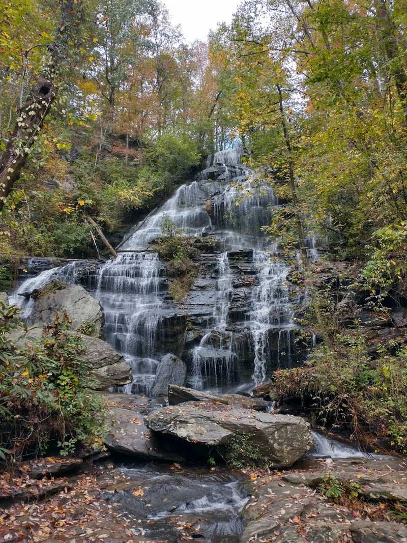 Issaqueena Falls, Right Next Door