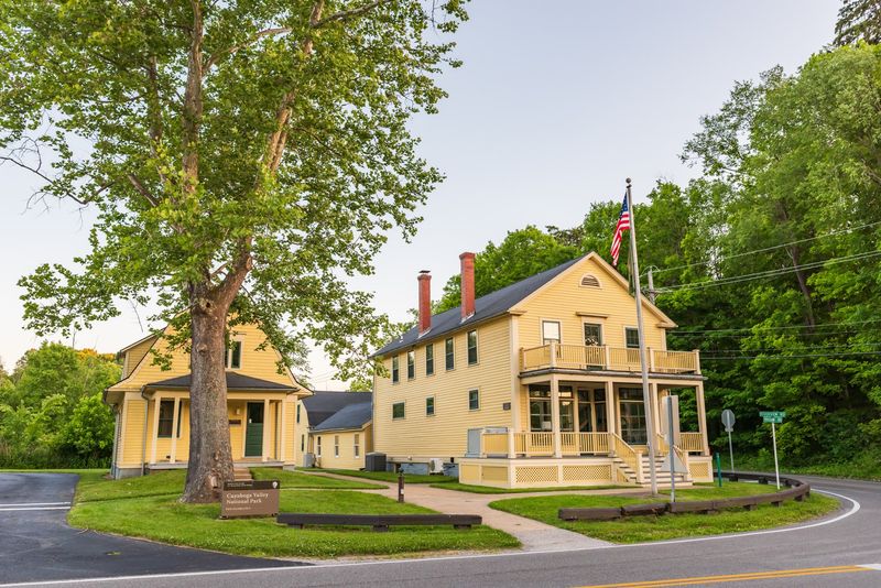 Jaite Mill Historic District, Brecksville