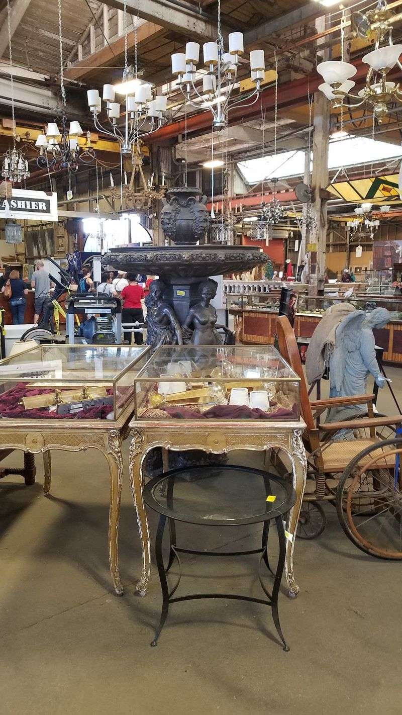 Lighting, Mirrors And Decor Worth Digging For Lighting, Mirrors And Decor Worth Digging For