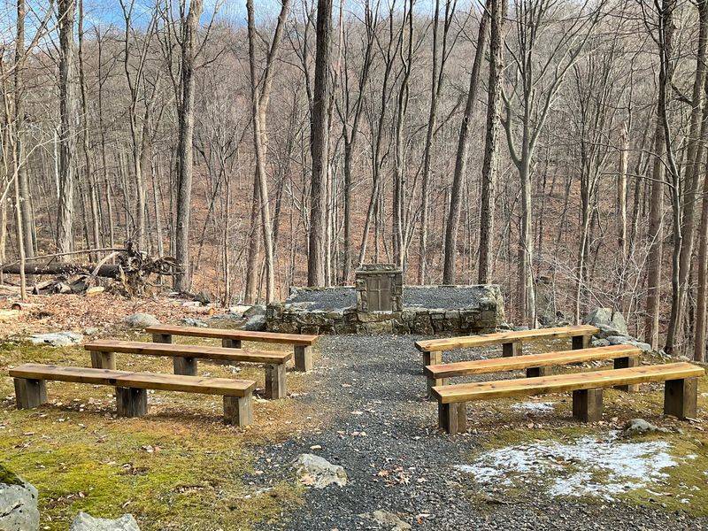 Loree Chapel Hidden In The Woods Loree Chapel Hidden In The Woods