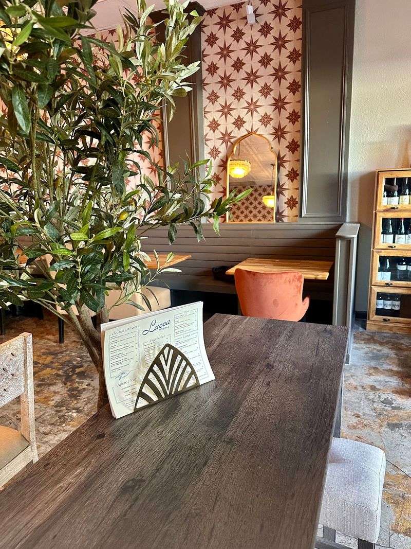 Lucca Taverna, Corvallis