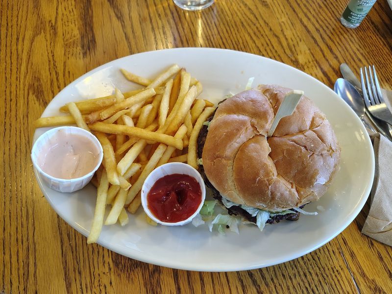 Lunch Options Worth Slowing Down For Lunch Options Worth Slowing Down For