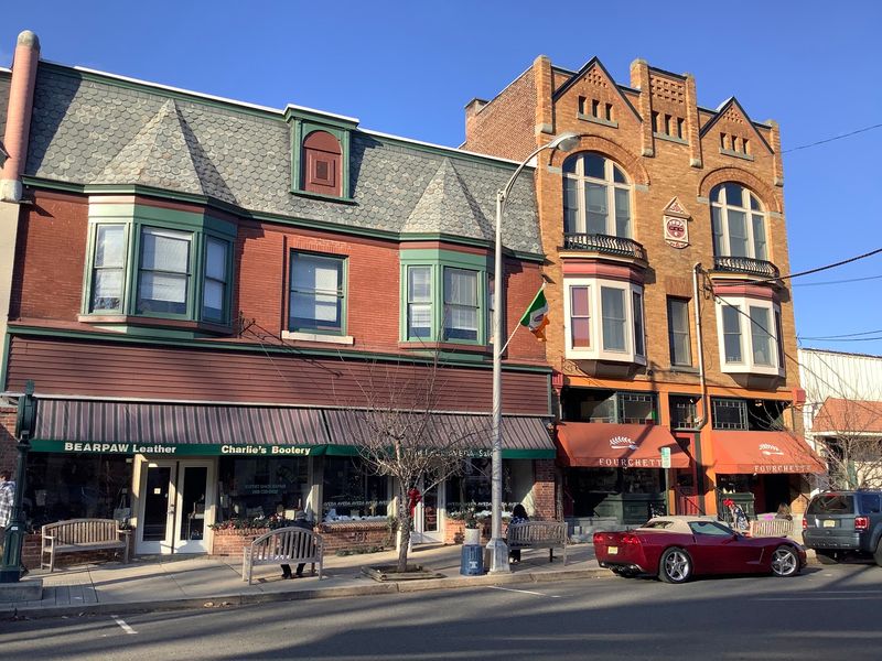 Main Street Charm in the Historic District Main Street Charm in the Historic District