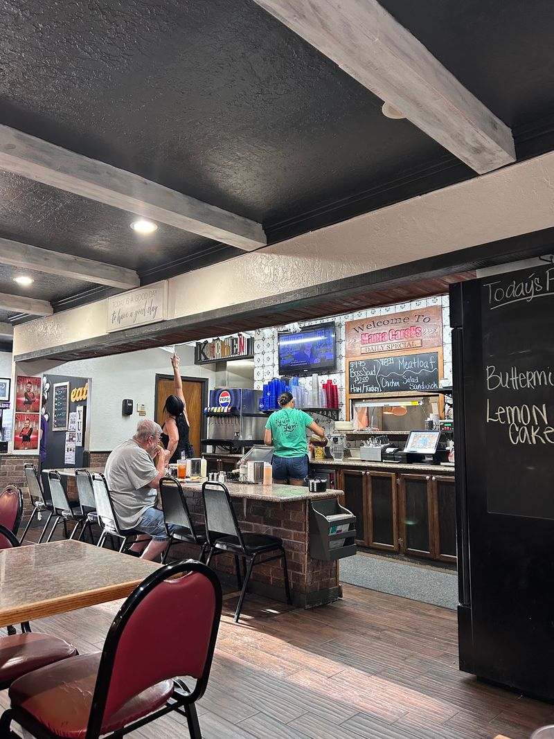 Mama Carol's Kitchen, Chickasha Mama Carol's Kitchen, Chickasha