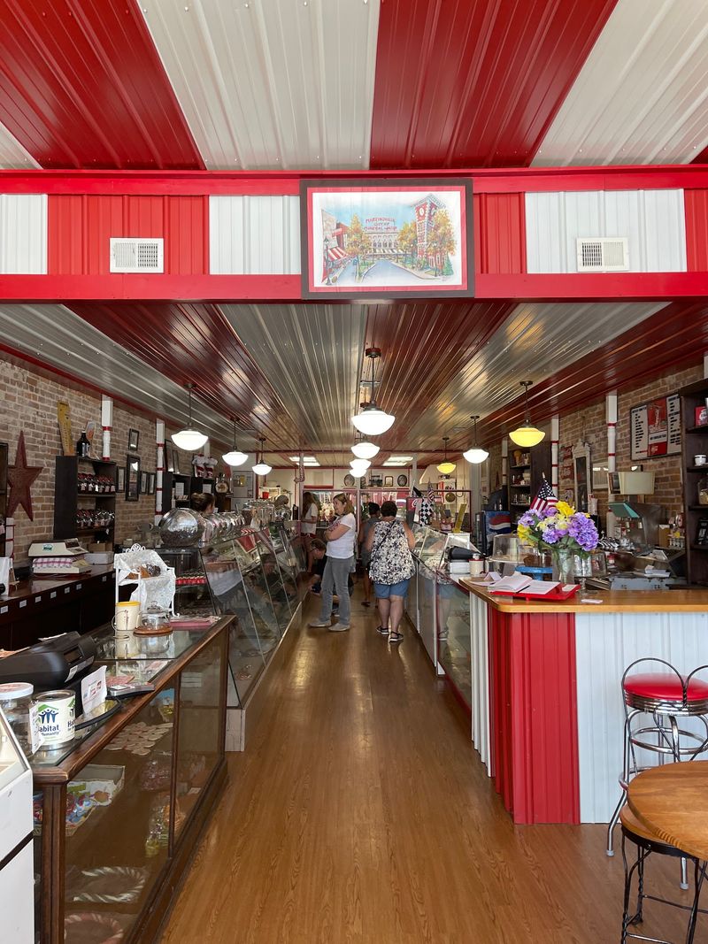 Martinsville Candy Kitchen in Martinsville