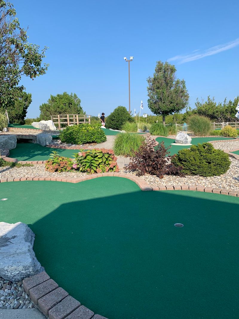 Mini Golf With A Bay Breeze Mini Golf With A Bay Breeze