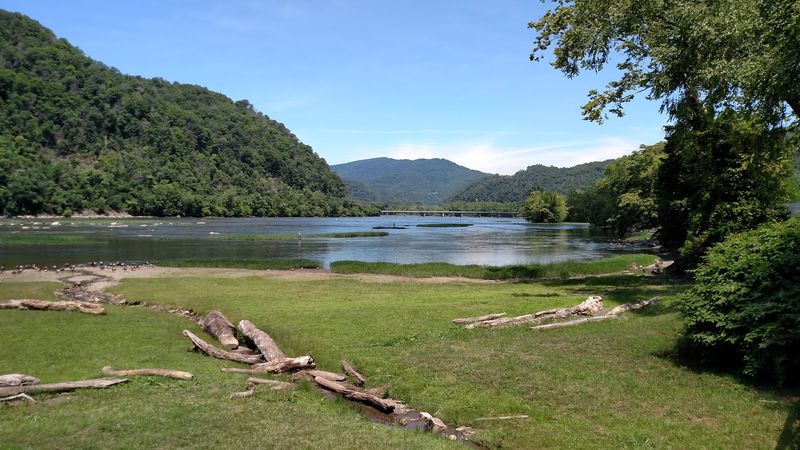 Mountains and Rivers at Your Doorstep