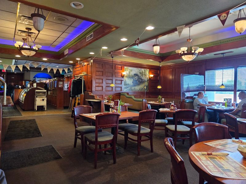 Multiple Dining Rooms With Different Moods
