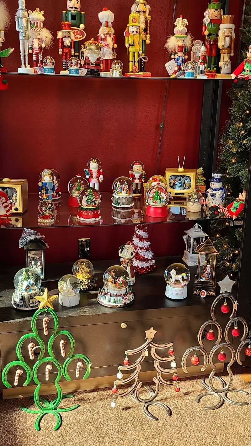 Nutcrackers, Villages And Classic Holiday Decor Nutcrackers, Villages And Classic Holiday Decor