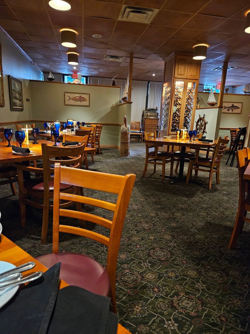 Old Fulton Seafood Cafe and Steakhouse