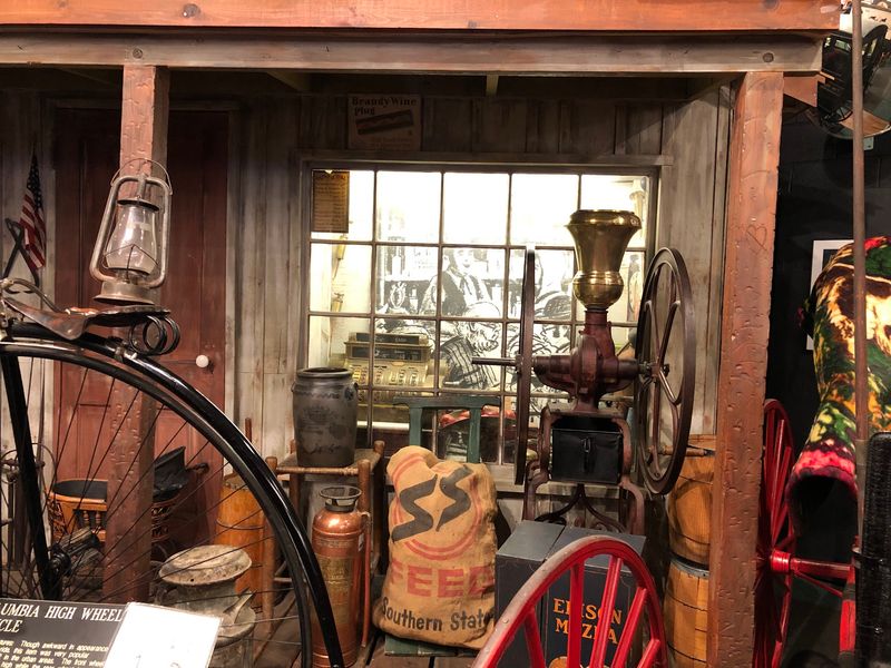 Old Garage Gear That Steals Quiet Attention