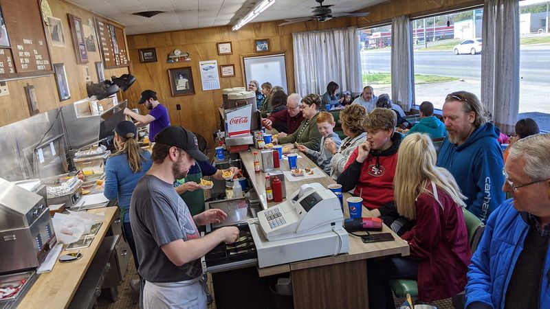 One Room, One Counter, Everybody Together