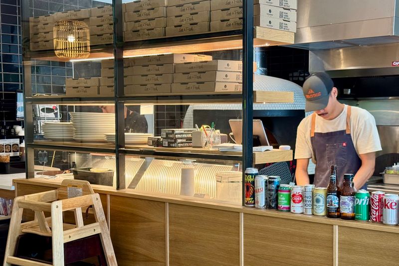 Ordering at the Counter Keeps Things Easy Ordering at the Counter Keeps Things Easy