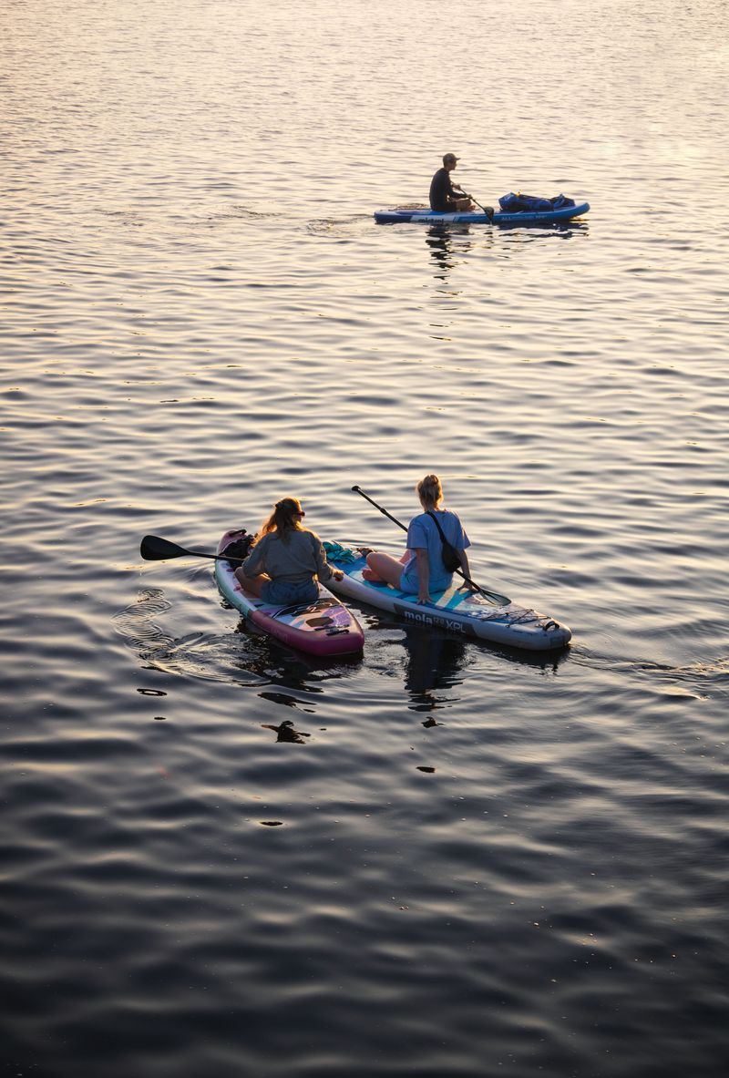 Paddling The Shoreline For A Low Angle Look