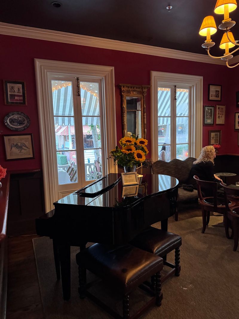 Piano Notes Drifting Through the Room Piano Notes Drifting Through the Room