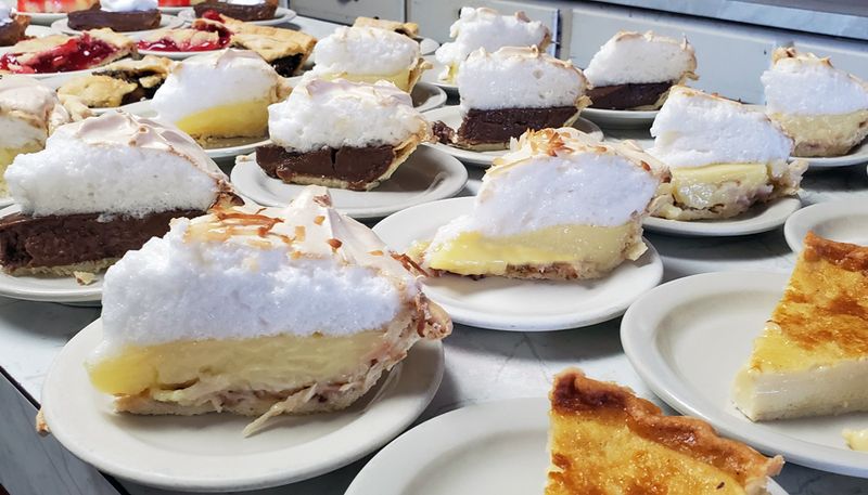 Pie Cases That Make Choosing Painful