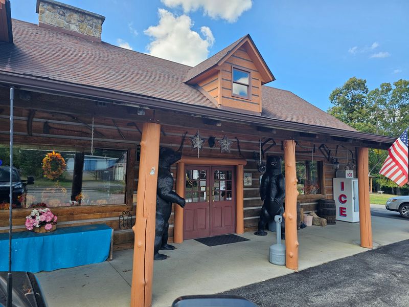 Pipestem Trading Post, Athens, WV