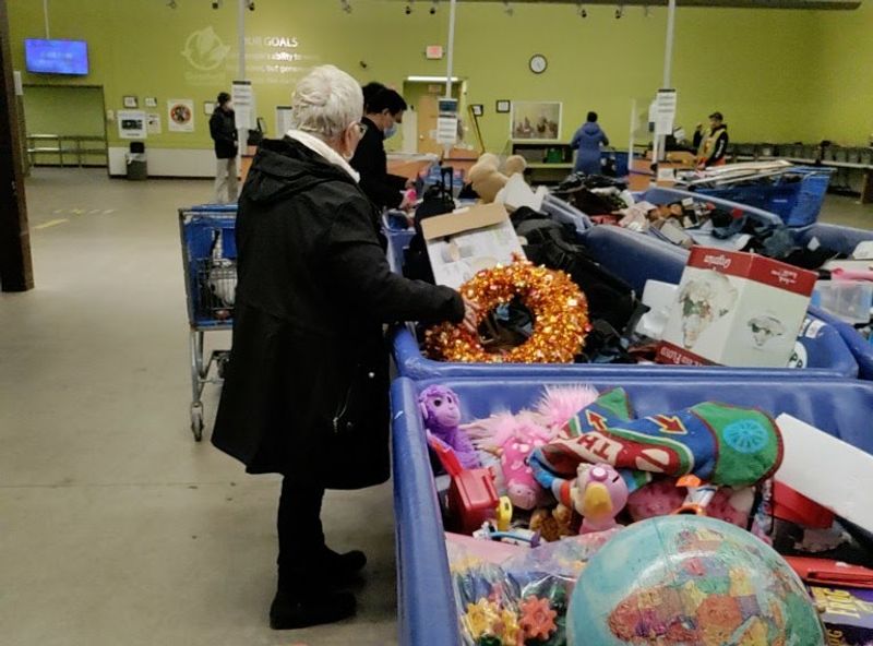 Plan Your Hudson Thrift Mission Now Plan Your Hudson Thrift Mission Now