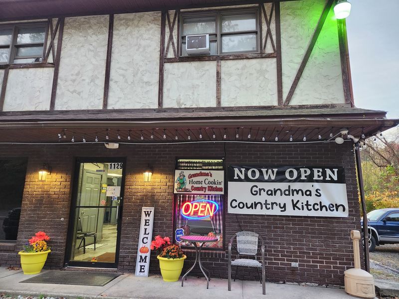 Planning Your Visit To Grandma's Country Kitchen