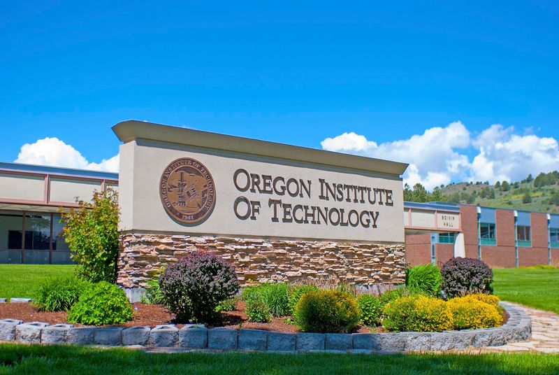 Planning a Visit to Campus and the Town Around It