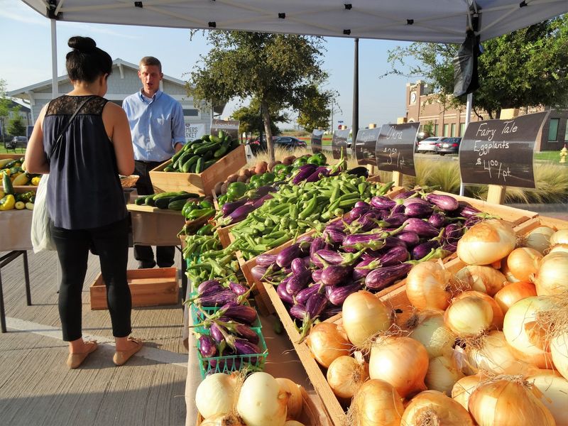 Produce Picked Close to Home Produce Picked Close to Home