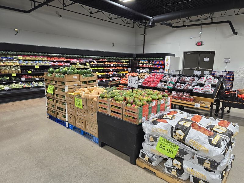Produce Section Worth A Careful Look Produce Section Worth A Careful Look