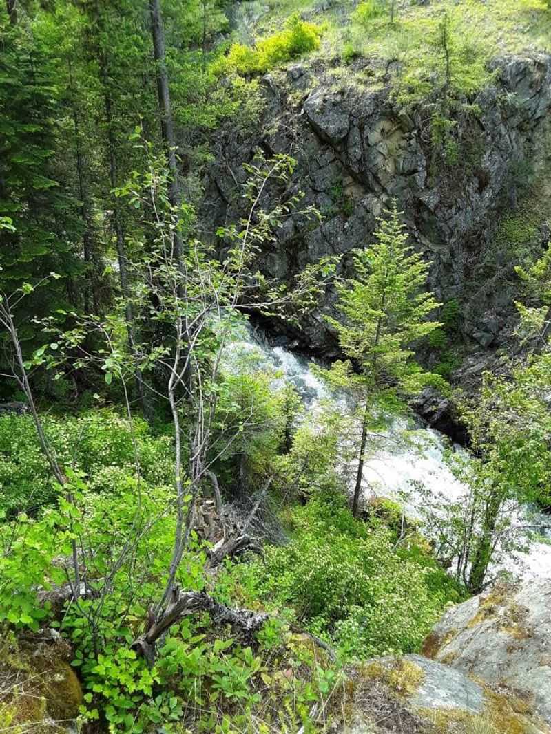 Rattlesnake Country Begins Lower Down In The Canyons