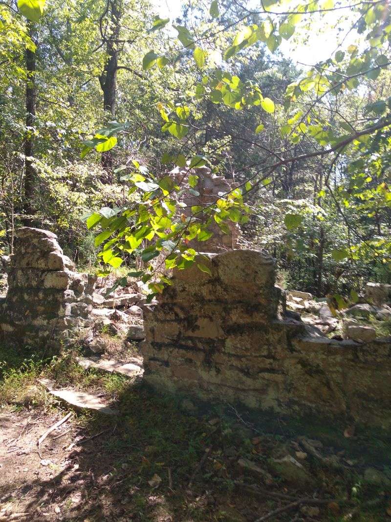 Reading the Walls That Are Still Standing Reading the Walls That Are Still Standing