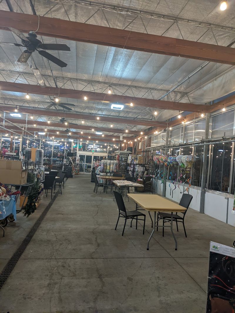 Richardson Farms, Eating Where The Fields Begin