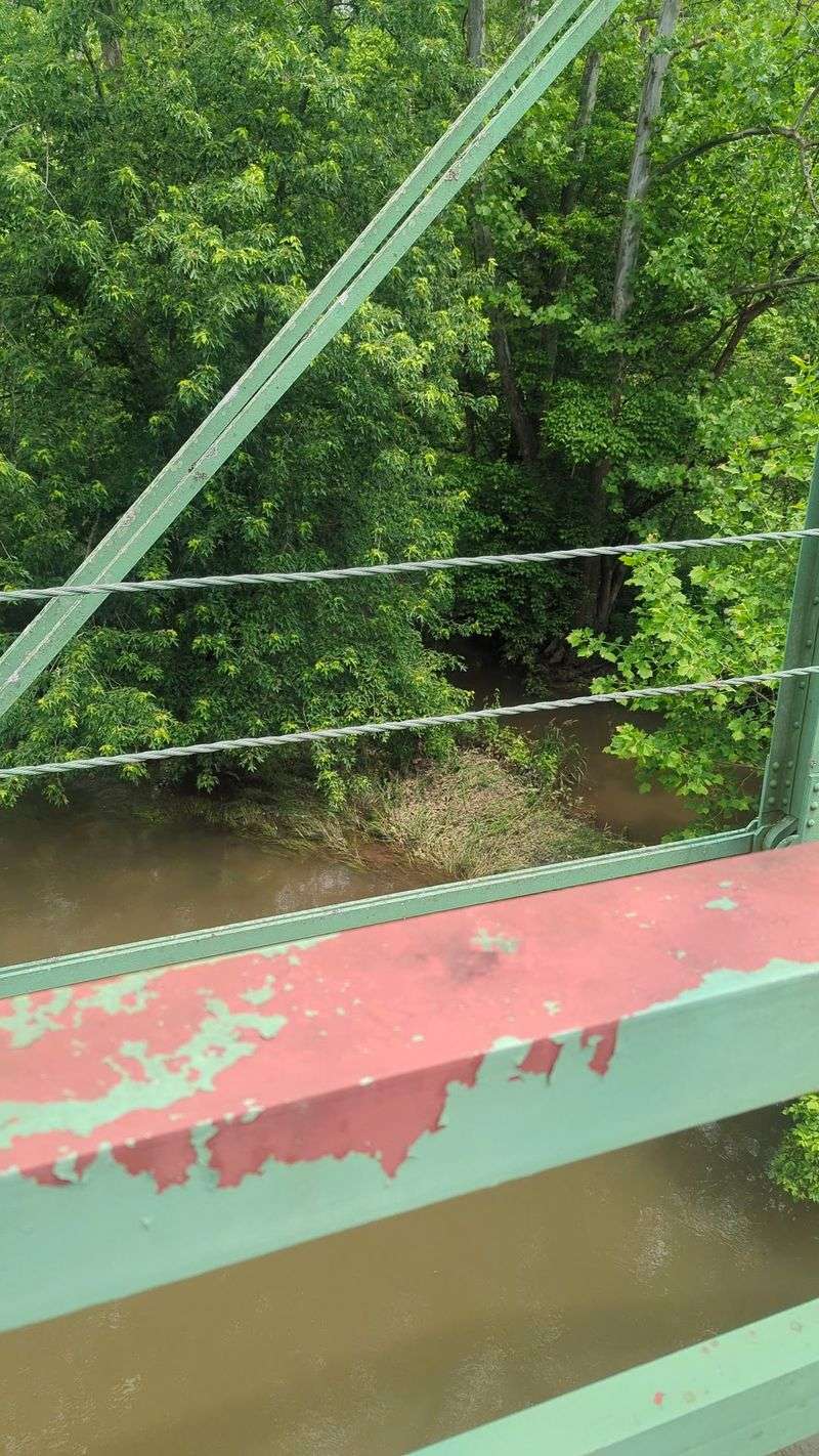 River Views That Stretch Around the Bend River Views That Stretch Around the Bend