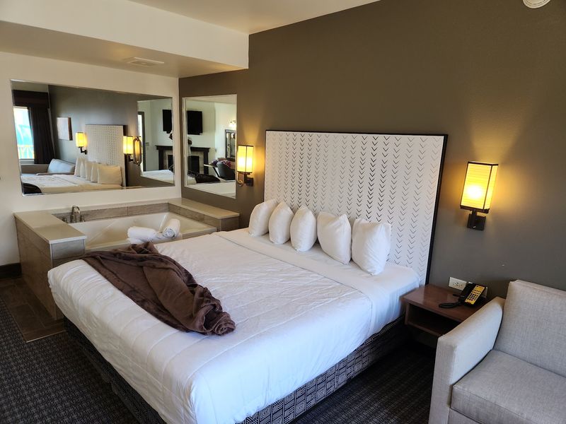 Rooms, Suites, and Roomy Villas
