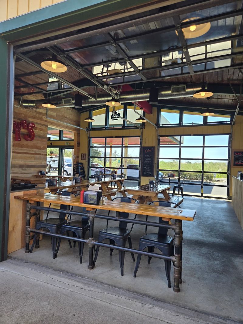 Rustic Indoor Picnic Tables for Grey Coast Days Rustic Indoor Picnic Tables for Grey Coast Days