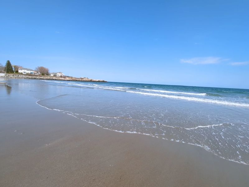 Sand So Soft It Practically Apologizes For Other Beaches