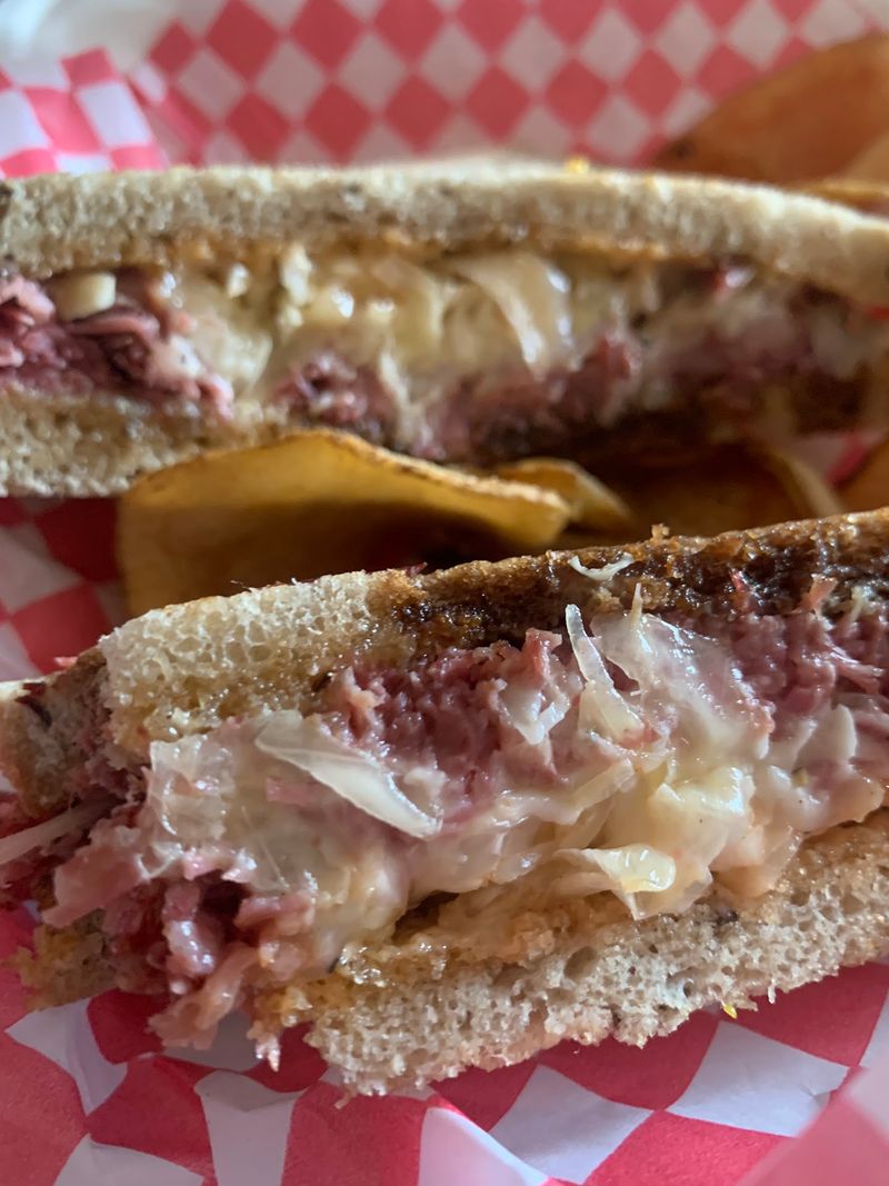 Sandwiches Built Like They Mean It Sandwiches Built Like They Mean It