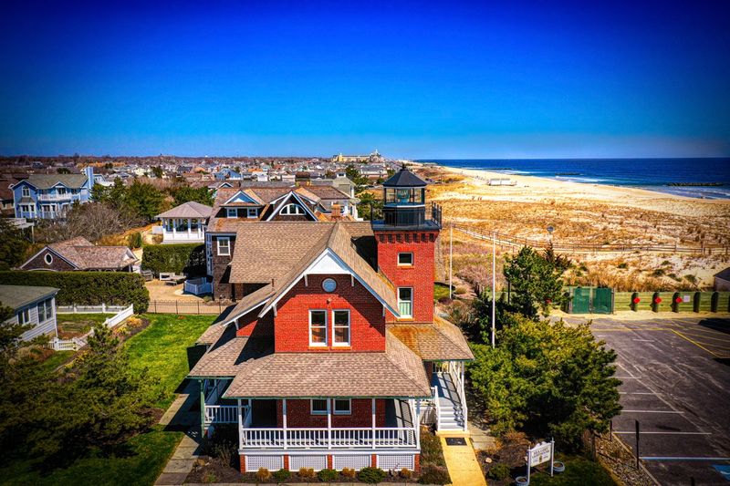 Sea Girt Stays Small, Mellow, And Wonderfully Uncommercial