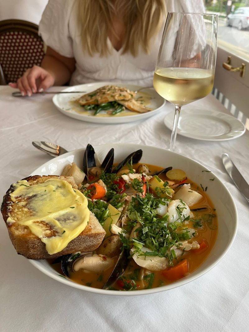 Seafood That Tastes Like the Coast It Came From Seafood That Tastes Like the Coast It Came From