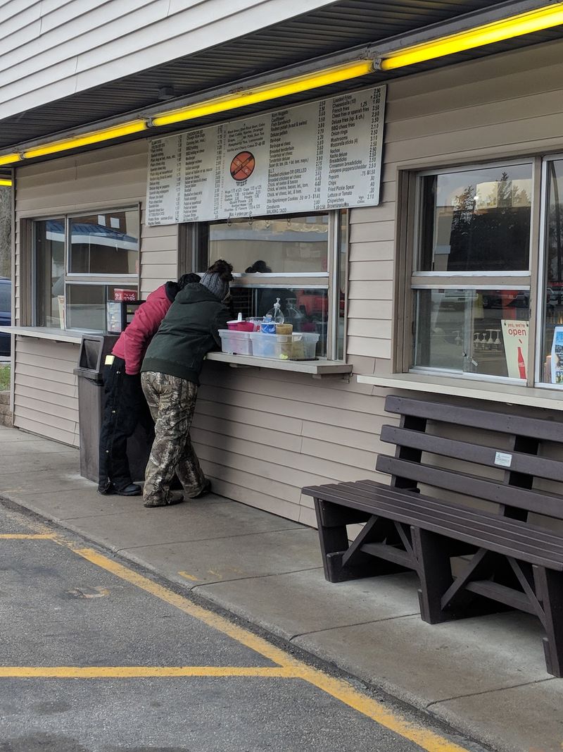 Seasonal Hours That Make Every Visit Count