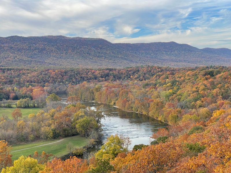 Shenandoah River State Park, Bentonville, Virginia Shenandoah River State Park, Bentonville, Virginia
