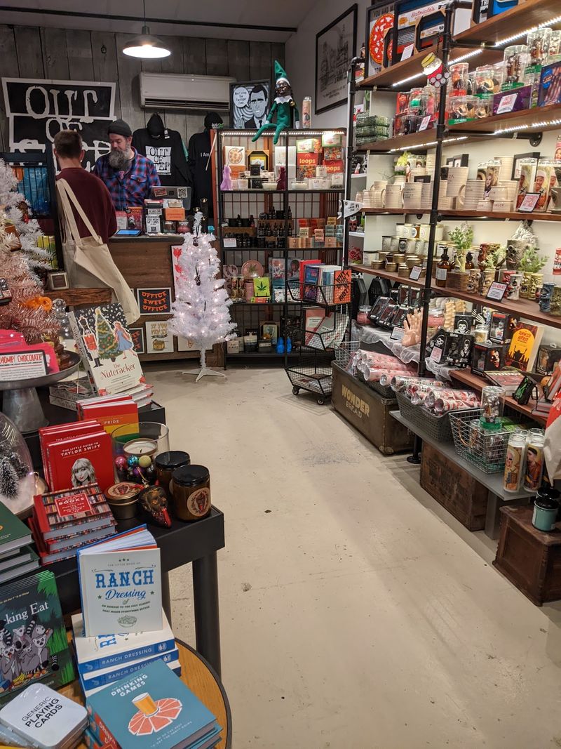 Shops for Soap, Spices, Gifts, and Vintage Finds