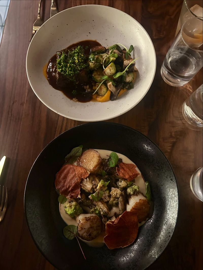 Short Ribs, Scallops, and a Sweet Ending Short Ribs, Scallops, and a Sweet Ending