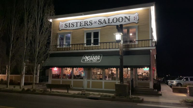 Sisters Saloon and Ranch Grill, Sisters Sisters Saloon and Ranch Grill, Sisters