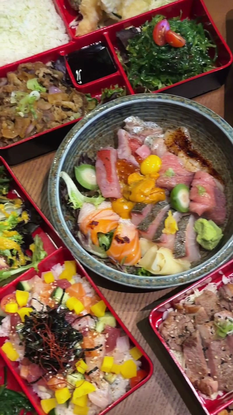 Small Plates, Big Smiles Small Plates, Big Smiles