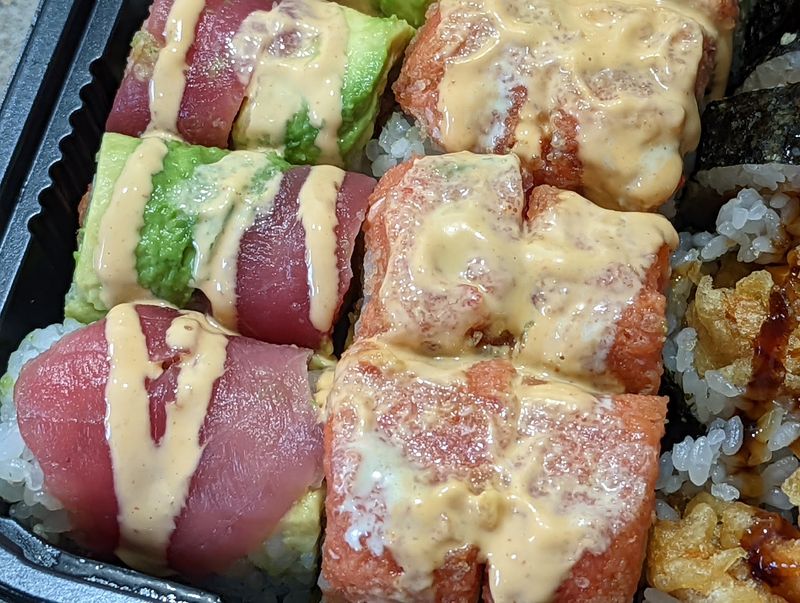 Special Rolls That Barely Fit On The Plate