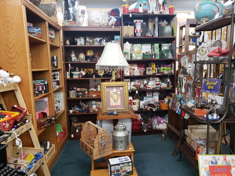 Staunton Antiques Center, Staunton, Virginia