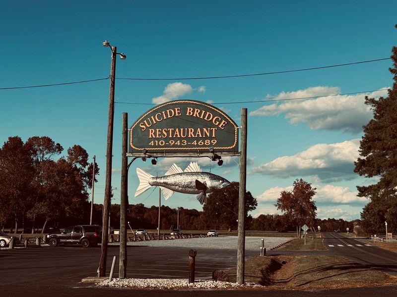 Suicide Bridge Restaurant