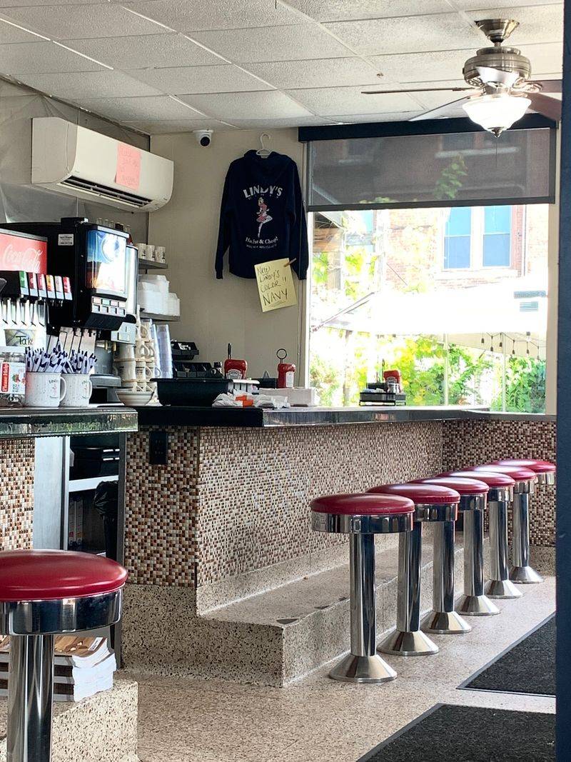 Swivel Stools and Snug Booths Swivel Stools and Snug Booths