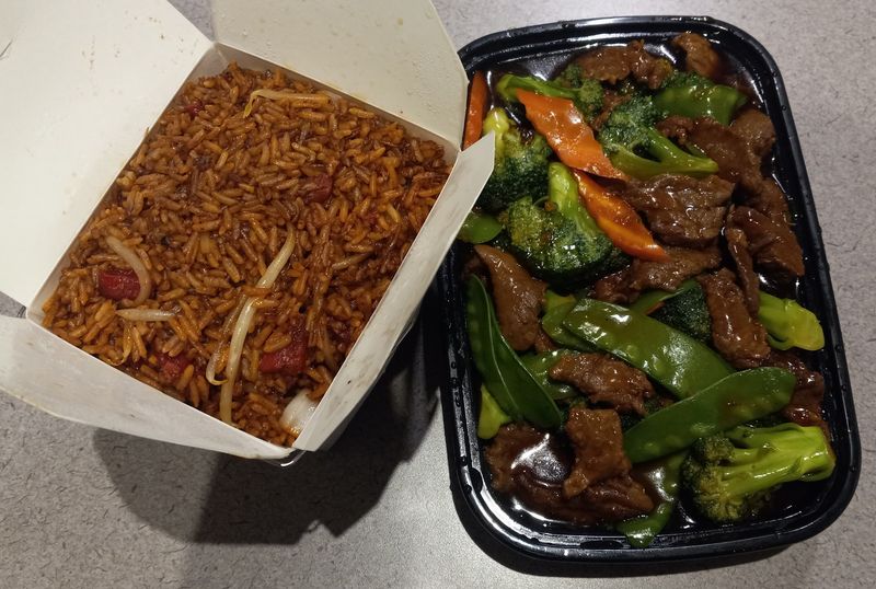 Takeout Moves For A Seacoast Picnic