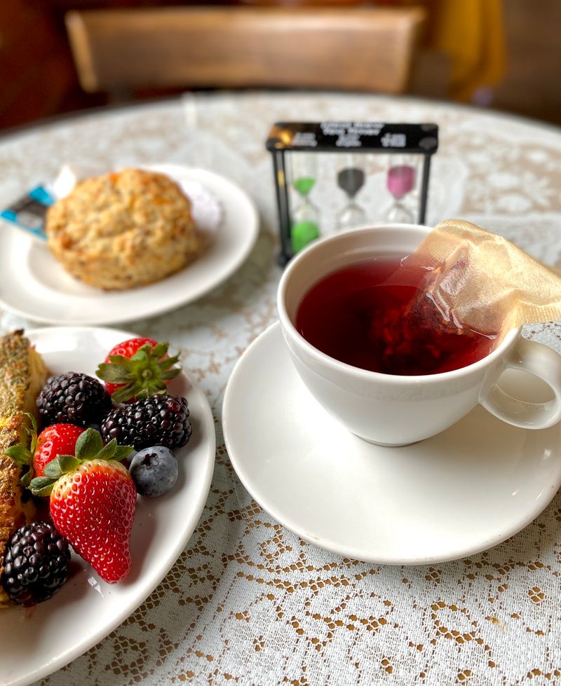 Tea Flights and Tastings for the Curious