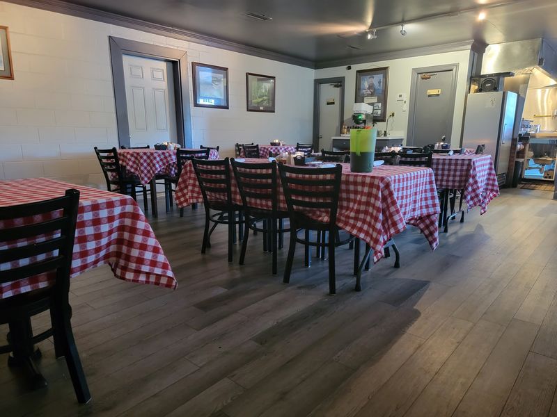 Ten Tables and a Whole Lot of Charm Ten Tables and a Whole Lot of Charm