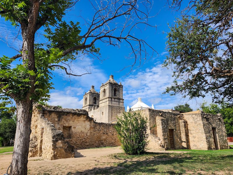 The Alamo, Where the Story Begins